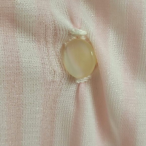 Vintage Cheoette Ruffled Nightgown. - Picture 8 of 13